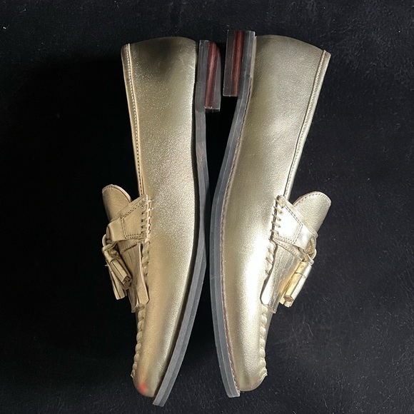 Talbots Tassel Loafers Gold Metallic Genuine Leather Slip-On Shoes Women’s 9M - Picture 3 of 10
